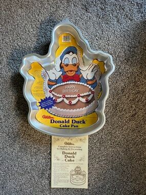 Wilton Disney Vintage 1983 Donald Duck Cake Pan Instructions 503-3681